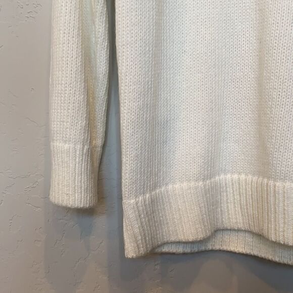 Loft White Cozy Sweater - Picture 2 of 6